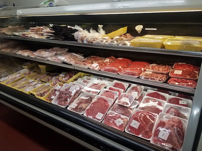 Pyramids Halal Meat/ Smoked Sausage/Take Out Restaurant