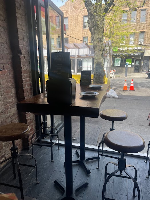 Mad For Chicken Astoria