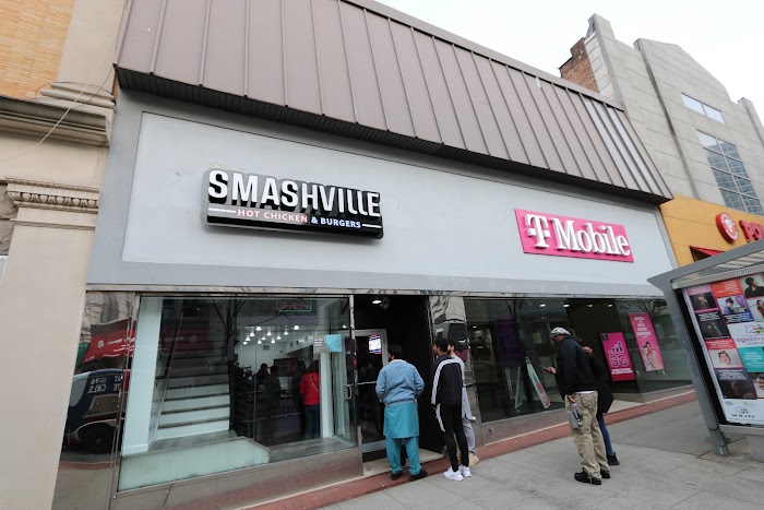 SMASHVILLE Hot Chicken & Burgers