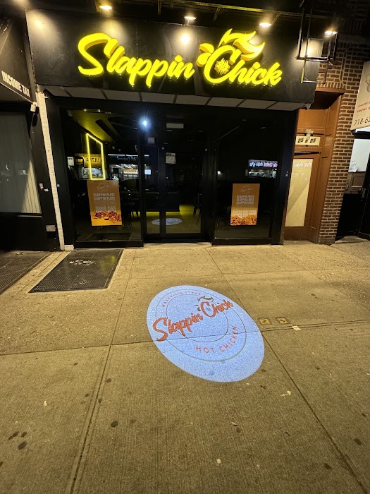 Slappin Chick Astoria